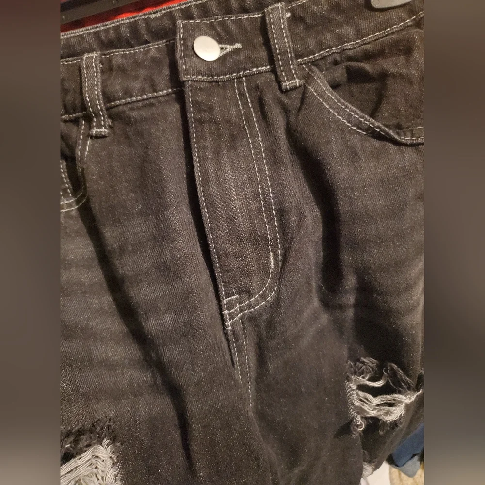 Baggy Distressed Black Jeans - Picture 3 of 4